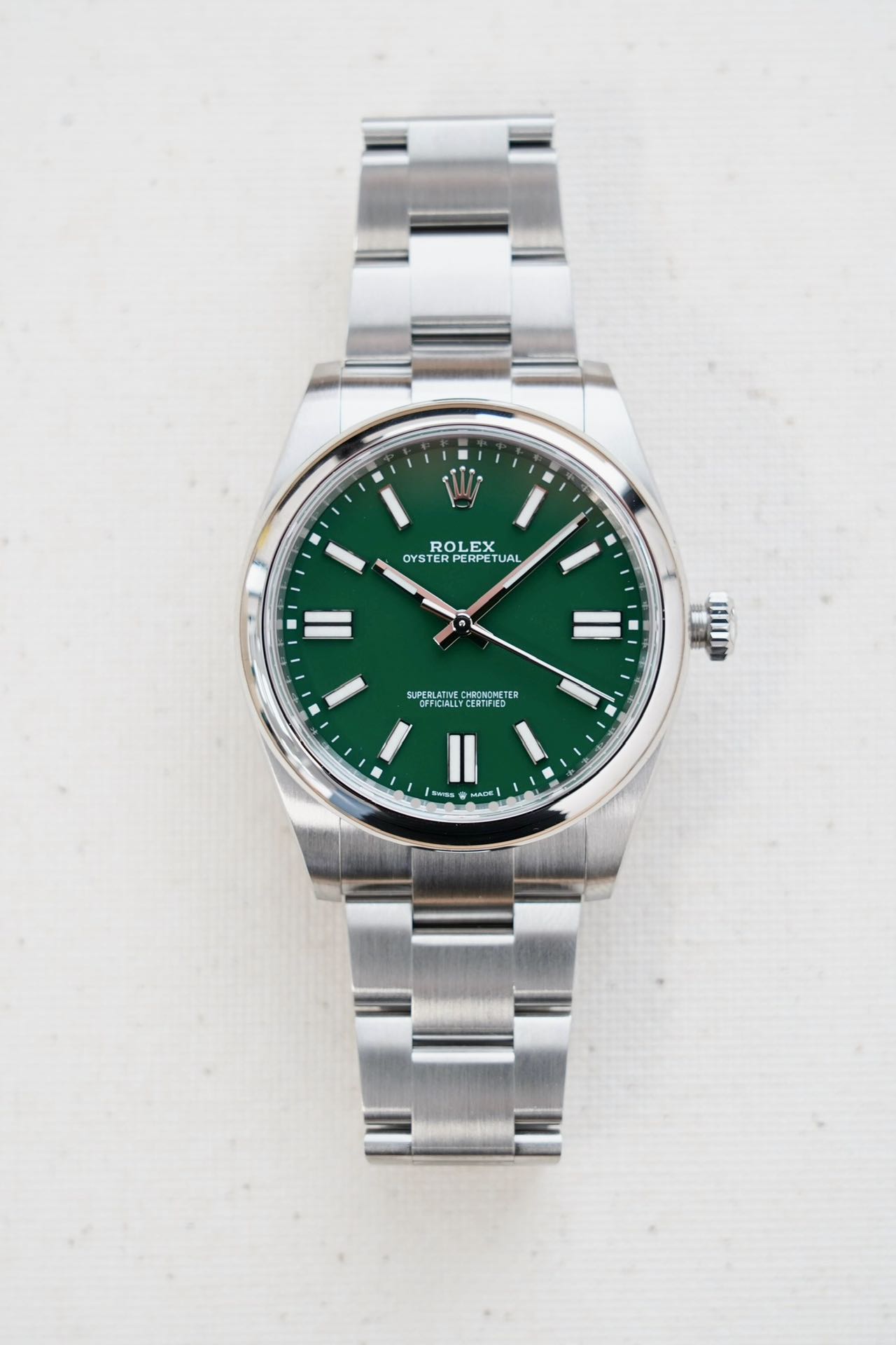 2025 Rolex Oyster Perpetual 41mm Green dial Stainless steel