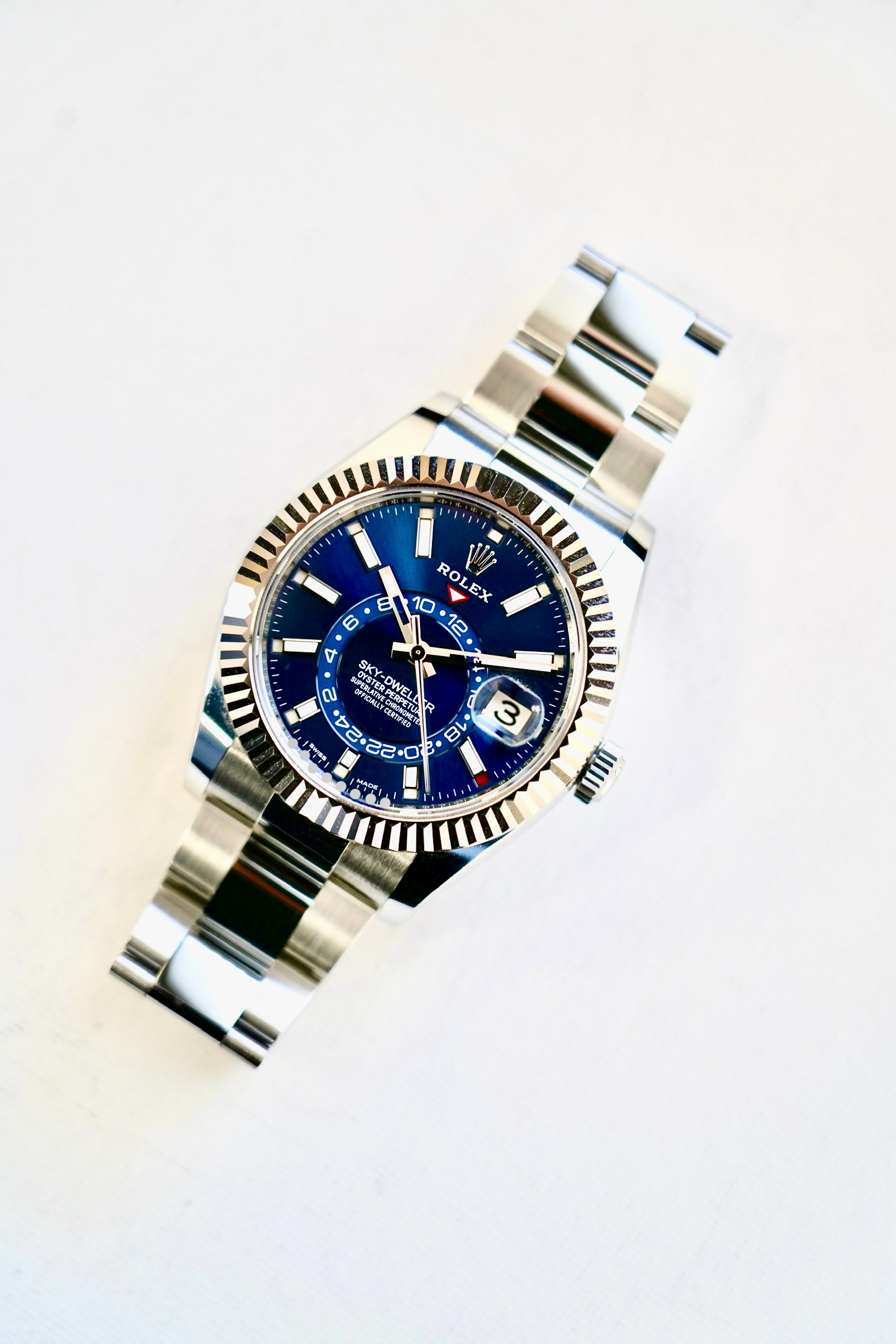 2025 ROLEX SKY DWELLER 42MM Blue DIAL Oyster - Image 2