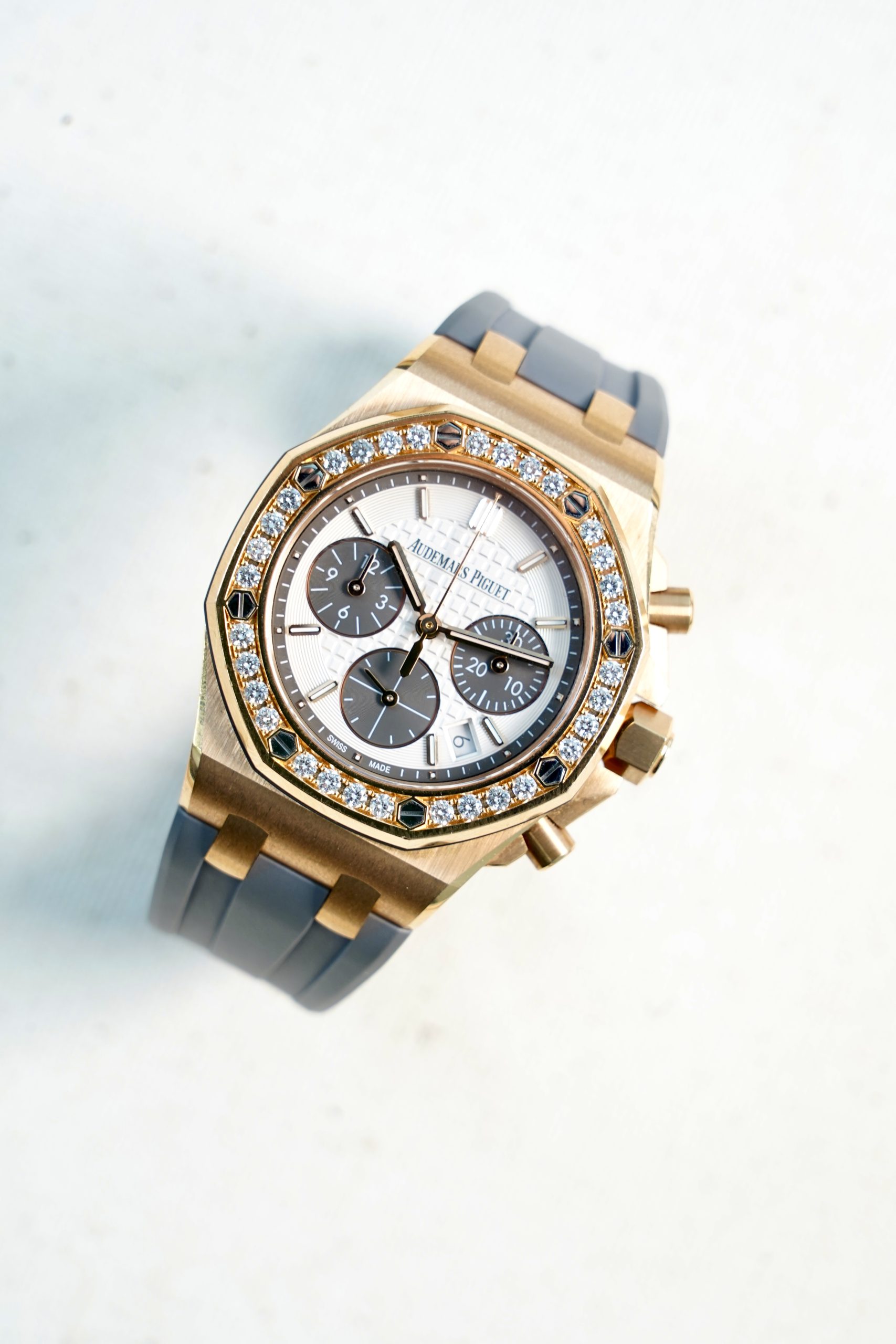 2018 Audemars Piguet Royal Oak Offshore White dial 26231OR - Image 2