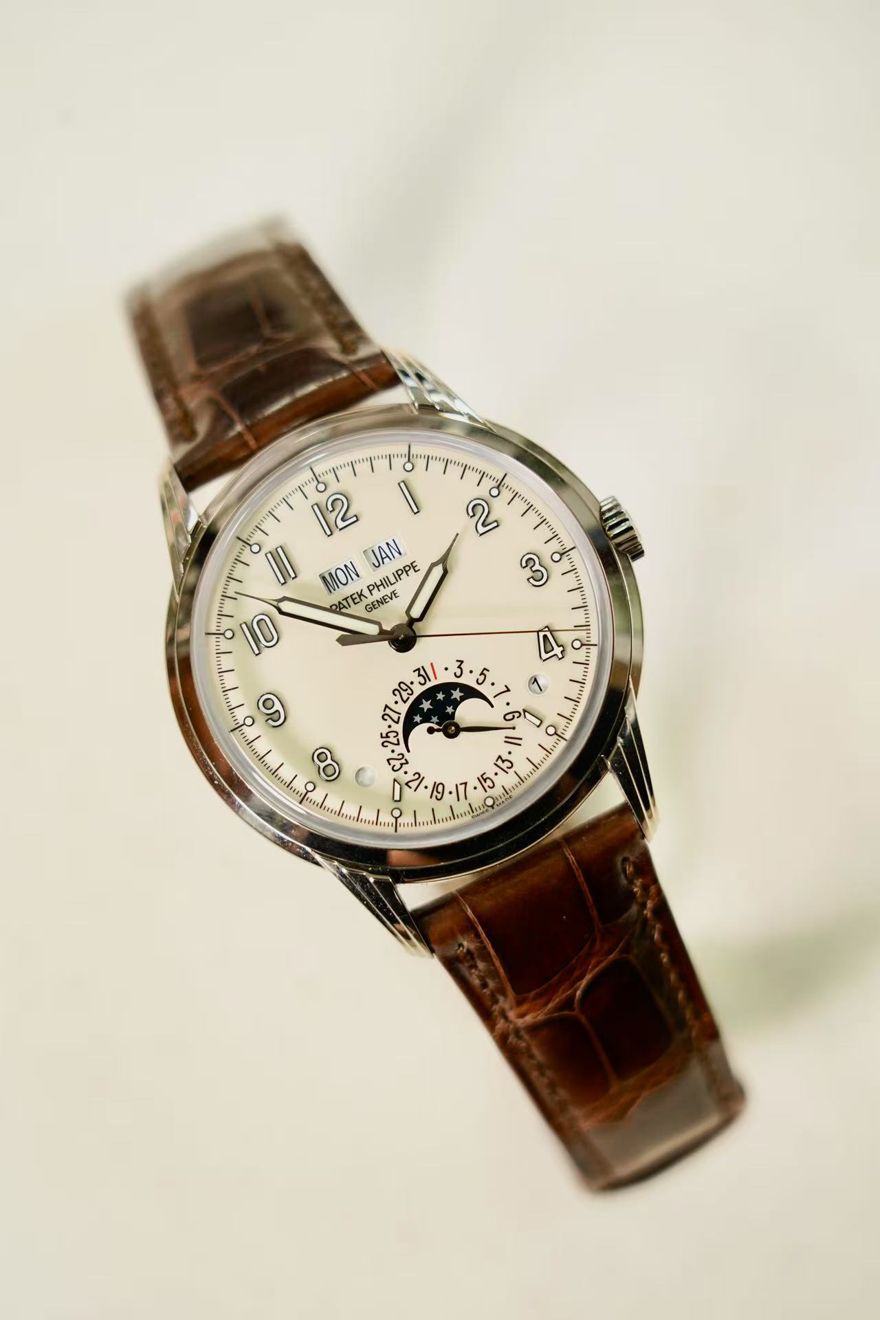 2022 Patek Philippe 40mm Perpetual Calendar 5320G - Image 2